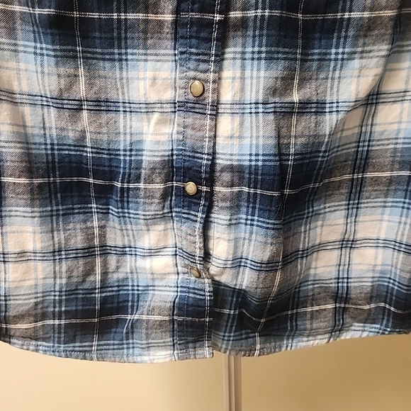 JACHS Girlfriend Ladies Blue Plaid Flannel Shirt - Size Large - Picture 3 of 9
